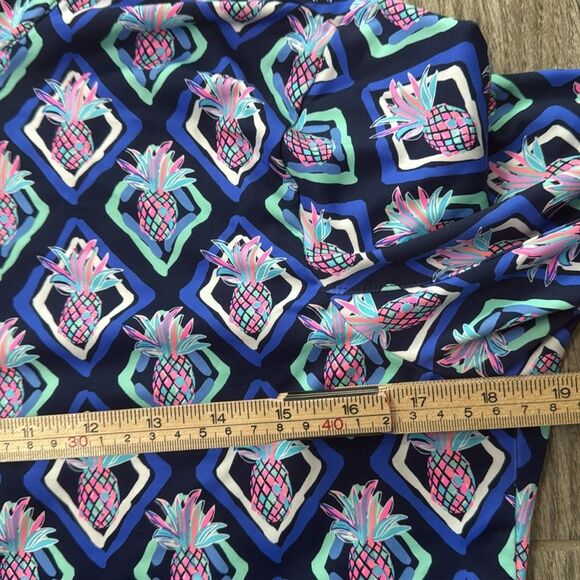 Anthony’s Resort Wear Pineapple Climbing Vines Cooling UPF50+ Mock‎ Neck Top - Picture 6 of 10